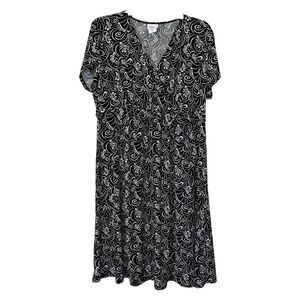 Oh Baby Motherhood Maternity Dress Size XL‎ Black And White Paisley Faux Wrap